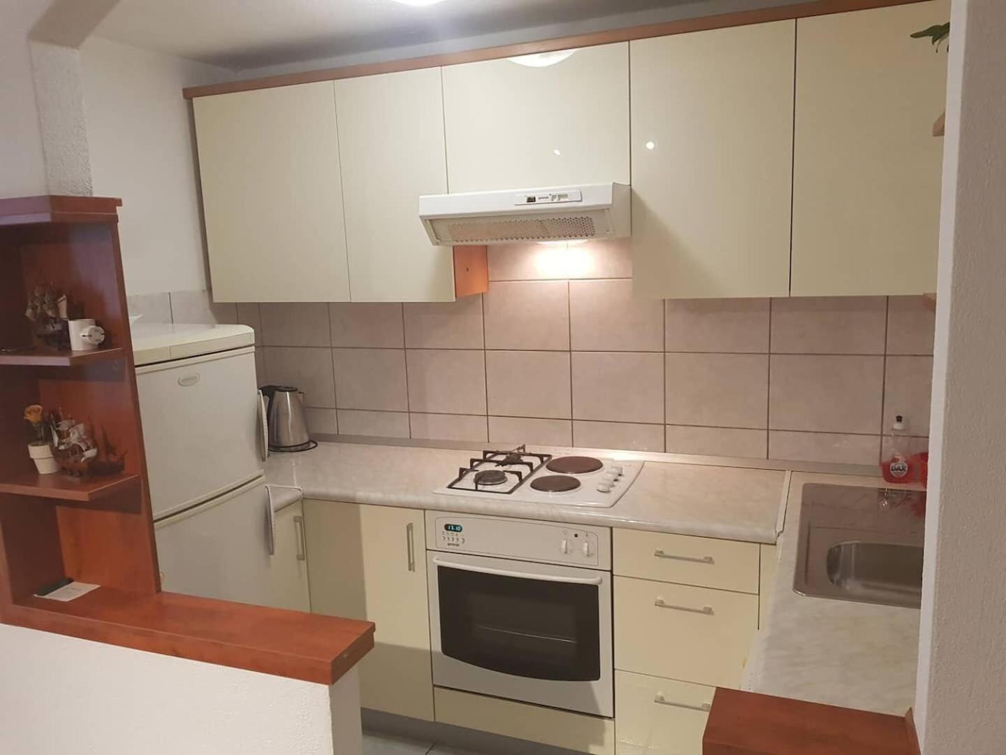Apartments Mila ماكارسكا المظهر الخارجي الصورة